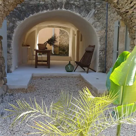招待所 Les Garcons De L' Ete, Entre Uzes Et Cevennes 4*