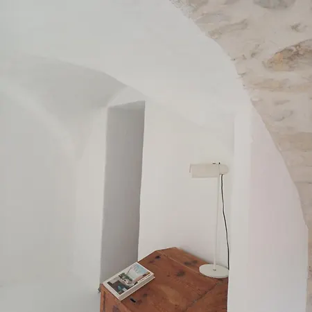 Gæstehus Les Garcons De L' Ete, Entre Uzes Et Cevennes Bouquet