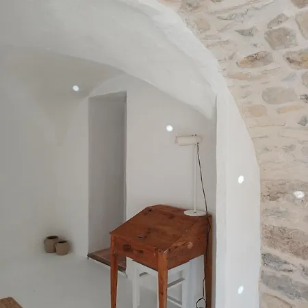 Les Garcons De L' Ete, Entre Uzes Et Cevennes Bouquet